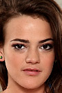 Tristan Berrimore Removes Her Yoga Pants